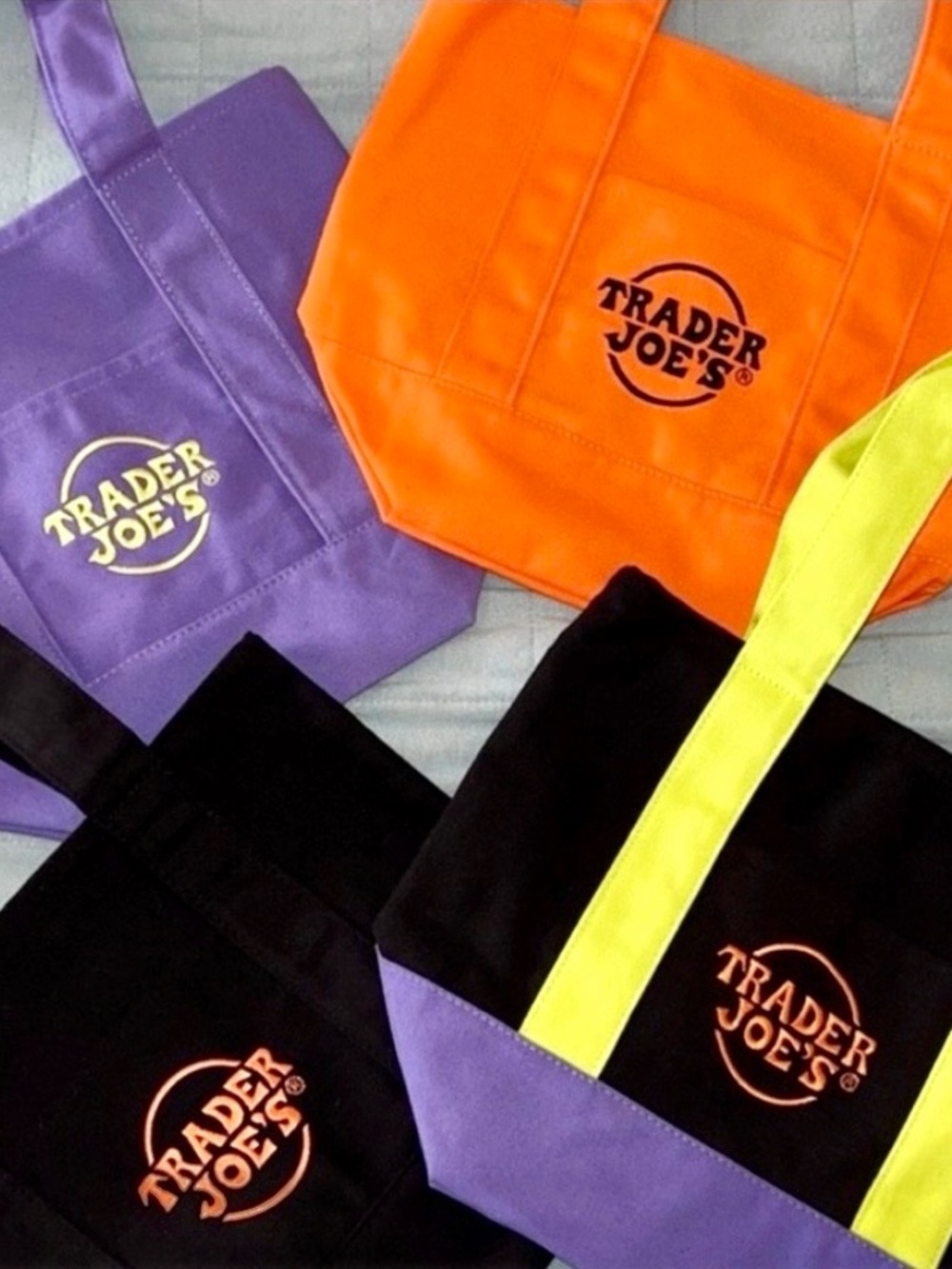 NWT 4 Trader Joe’s Trick or Treat Mini Canvas Totes